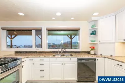 2918 Maranatha Ct SE, Turner, OR 97392 - Photo 12