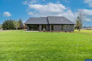 88368 Jessie James Ln, Veneta, OR 97487 - Photo 48