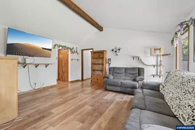 5588 Waln Creek Ct S, Salem, OR 97306 - Photo 8