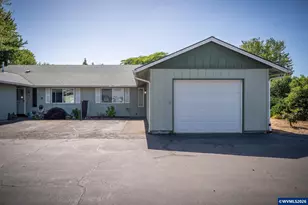 607 32nd Ave SE, Albany, OR 97322 - Photo 1