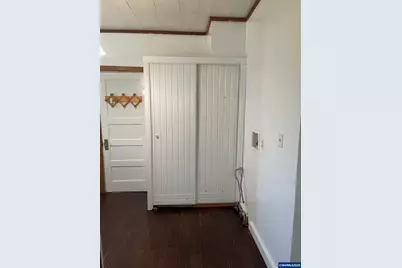 825 SW Pioneer Dr, Willamina, OR 97396 - Photo 8