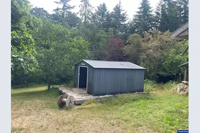 825 SW Pioneer Dr, Willamina, OR 97396 - Photo 10