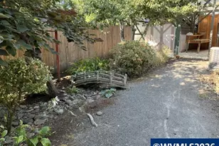 3386 48th Ave NE, Salem, OR 97305 - Photo 18