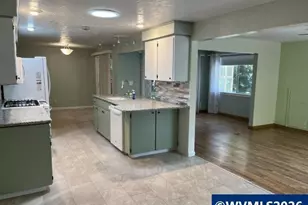 3386 48th Ave NE, Salem, OR 97305 - Photo 6