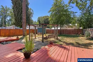1608 9th Ave, Sweet Home, OR 97386 - Photo 36