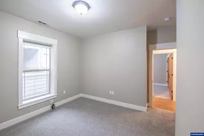 811 Northpoint Lp, Brownsville, OR 97327 - Photo 20