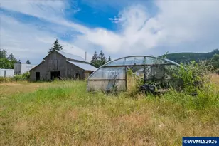 37625 Sunset Ln, Brownsville, OR 97327 - Photo 40