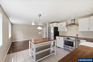 37625 Sunset Ln, Brownsville, OR 97327 - Photo 8