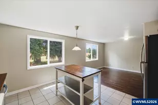 37625 Sunset Ln, Brownsville, OR 97327 - Photo 10