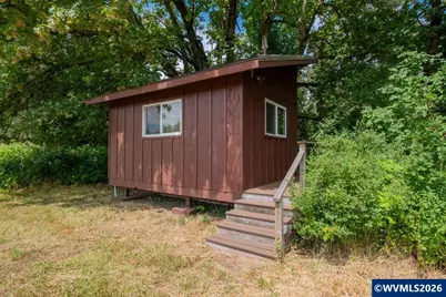37625 Sunset Ln, Brownsville, OR 97327 - Photo 28