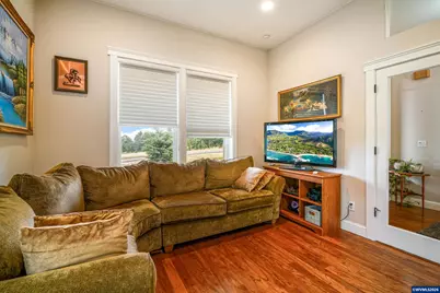 14255 Orchard Knob Rd, Dallas, OR 97338 - Photo 6