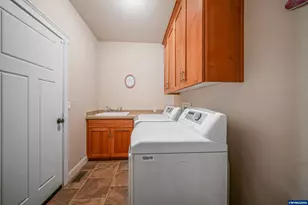 14255 Orchard Knob Rd, Dallas, OR 97338 - Photo 28