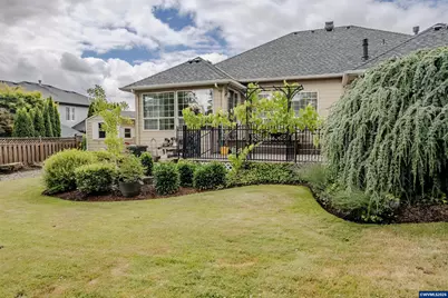 1371 Ranier Lp NW, Salem, OR 97304 - Photo 42