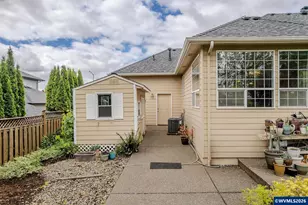 1371 Ranier Lp NW, Salem, OR 97304 - Photo 34