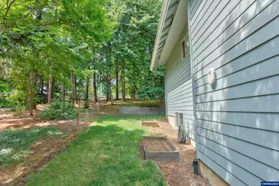 2062 NW Myrtlewood Wy, Corvallis, OR 97330 - Photo 46