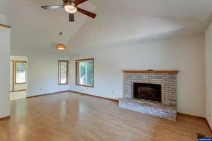 2062 NW Myrtlewood Way, Corvallis, OR 97330 - Photo 10
