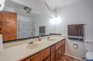 951 Dogwood St, Sweet Home, OR 97386 - Photo 20