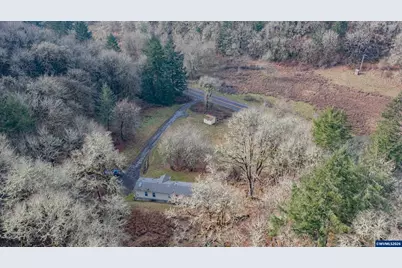 25045 Gap Rd, Brownsville, OR 97327 - Photo 32