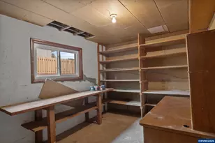 210 Walnut Dr S, Monmouth, OR 97361 - Photo 24