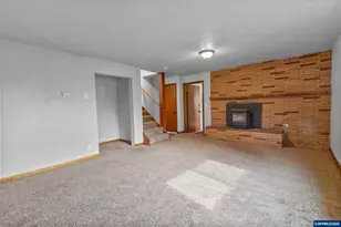 210 Walnut Dr S, Monmouth, OR 97361 - Photo 20