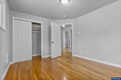 210 Walnut Dr S, Monmouth, OR 97361 - Photo 18