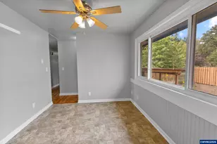 210 Walnut Dr S, Monmouth, OR 97361 - Photo 12