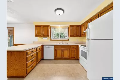 4847 Capistrano Ct NE, Salem, OR 97305 - Photo 8