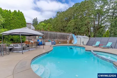 1360 SW Laurelwood Dr, Dallas, OR 97338 - Photo 48