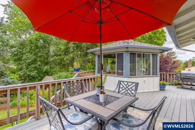 1360 SW Laurelwood Dr, Dallas, OR 97338 - Photo 44