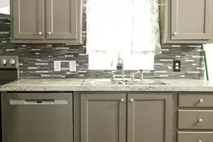 2000 Robins Lane SE, Salem, OR 97306 - Photo 8