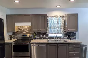 2000 Robins Lane SE, Salem, OR 97306 - Photo 14