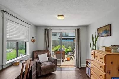 645 John St, Mount Angel, OR 97362 - Photo 24