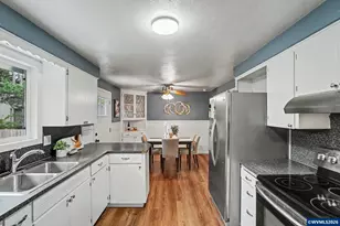 4436 Barrett St S, Salem, OR 97302 - Photo 14
