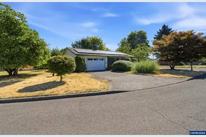 1404 Umpqua Rd, Woodburn, OR 97071 - Photo 2