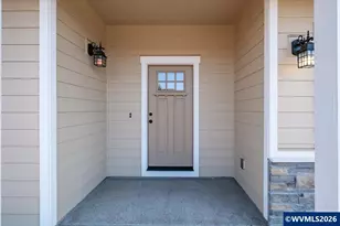 2151 NE Deciduous Ave, Albany, OR 97321 - Photo 4