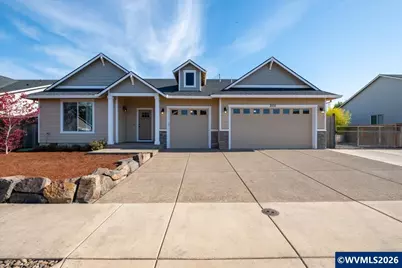 2151 NE Deciduous Av, Albany, OR 97321 - Photo 2