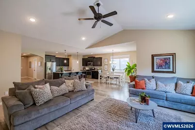 2151 NE Deciduous Av, Albany, OR 97321 - Photo 8