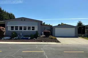 1055 Lockhaven Dr N, Keizer, OR 97303 - Photo 2
