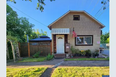 365 Hood St NE, Salem, OR 97301 - Photo 1