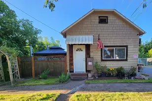 365 Hood St NE, Salem, OR 97301 - Photo 1