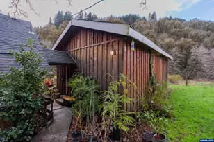 18271 Harlan Rd, Eddyville, OR 97343 - Photo 40