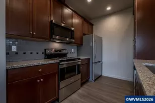 400 W Rose St, Lebanon, OR 97355 - Photo 4