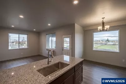400 W Rose St, Lebanon, OR 97355 - Photo 8