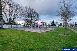400 W Rose St, Lebanon, OR 97355 - Photo 32