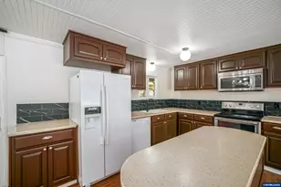 1103 N Springbrook Rd, Newberg, OR 97132 - Photo 20
