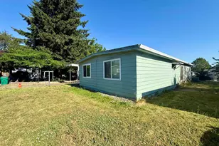 1103 N Springbrook Rd, Newberg, OR 97132 - Photo 26