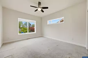 338 NW Ivy Ave, Dallas, OR 97338 - Photo 28