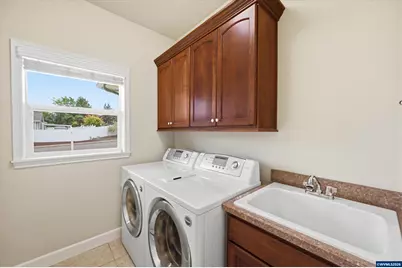 338 NW Ivy Av, Dallas, OR 97338 - Photo 30