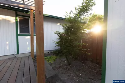 143 SW Wake Robin Av, Corvallis, OR 97333 - Photo 30