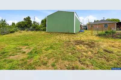 3055 Hollywood Dr NE, Salem, OR 97305 - Photo 34